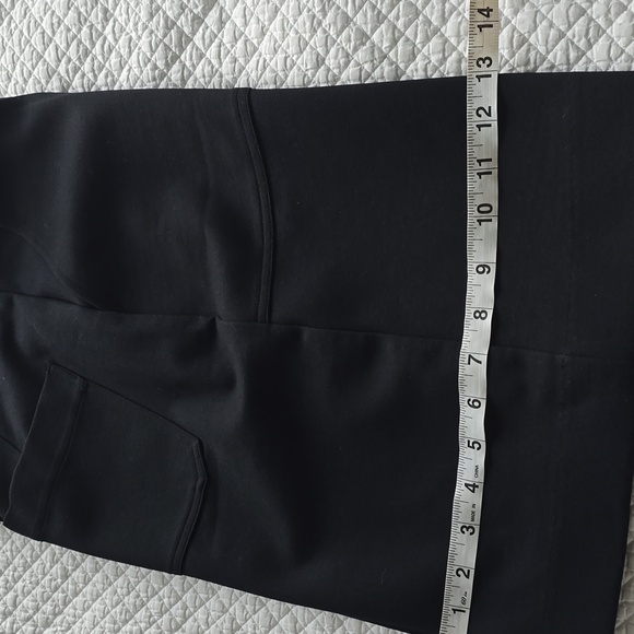 Spanx Trouset Short - Picture 11 of 14